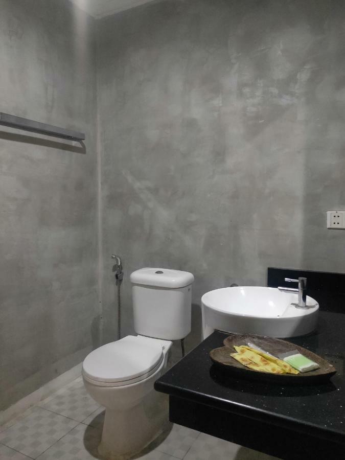 Aime House & Niisaii Apartment Phnom Penh Ngoại thất bức ảnh